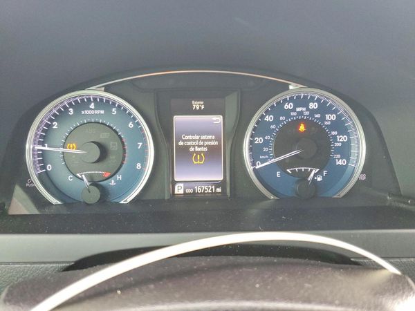 2016 TOYOTA CAMRY
