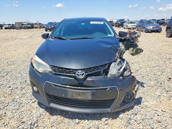 2016 TOYOTA COROLLA
