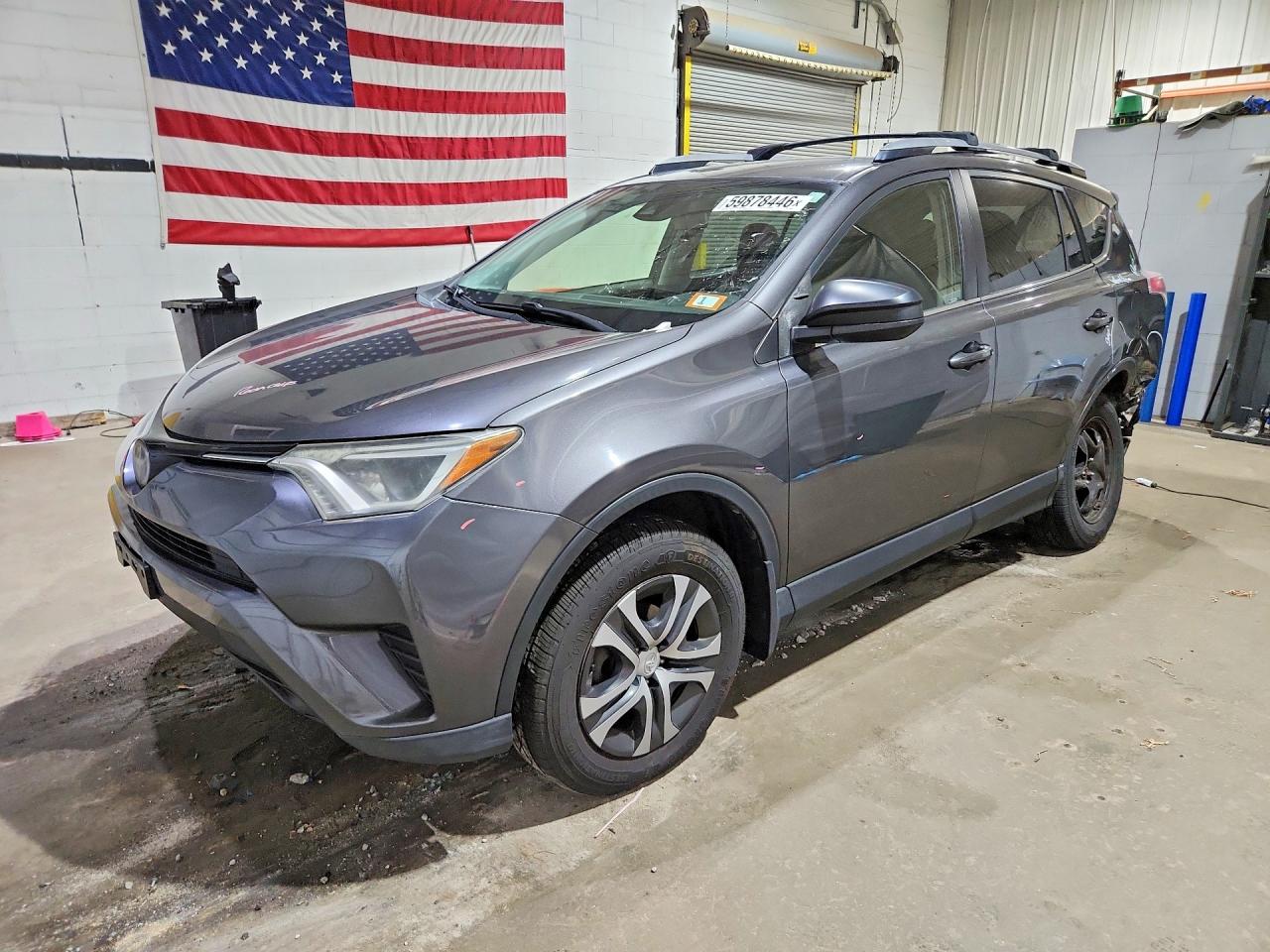 2017 TOYOTA RAV4 LE