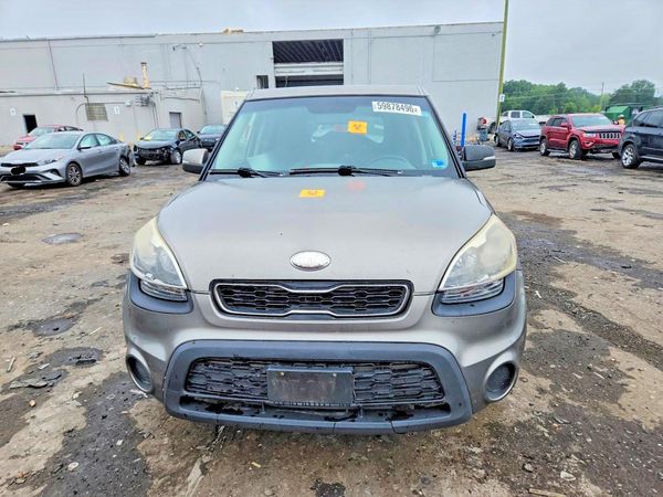 2013 KIA SOUL