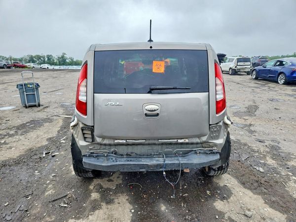 2013 KIA SOUL