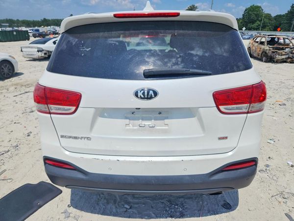 2016 KIA SORENTO