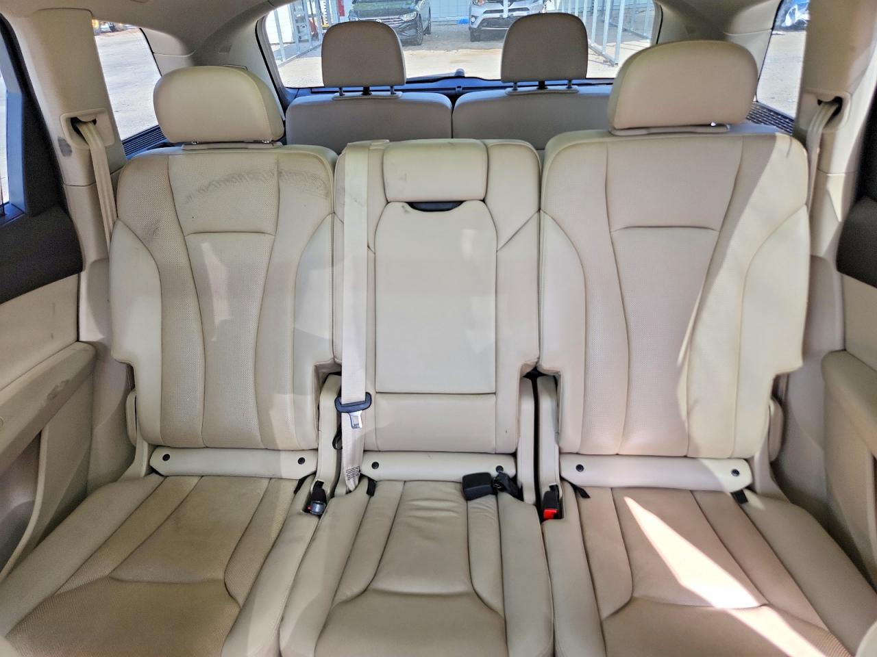 2017 AUDI Q7 quattro Prestige
