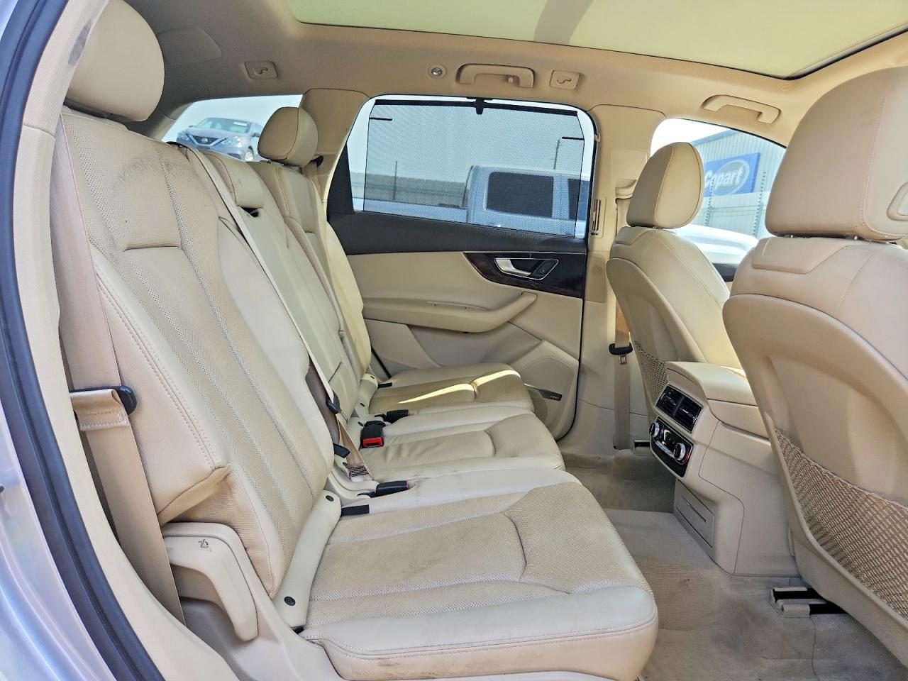 2017 AUDI Q7 quattro Prestige