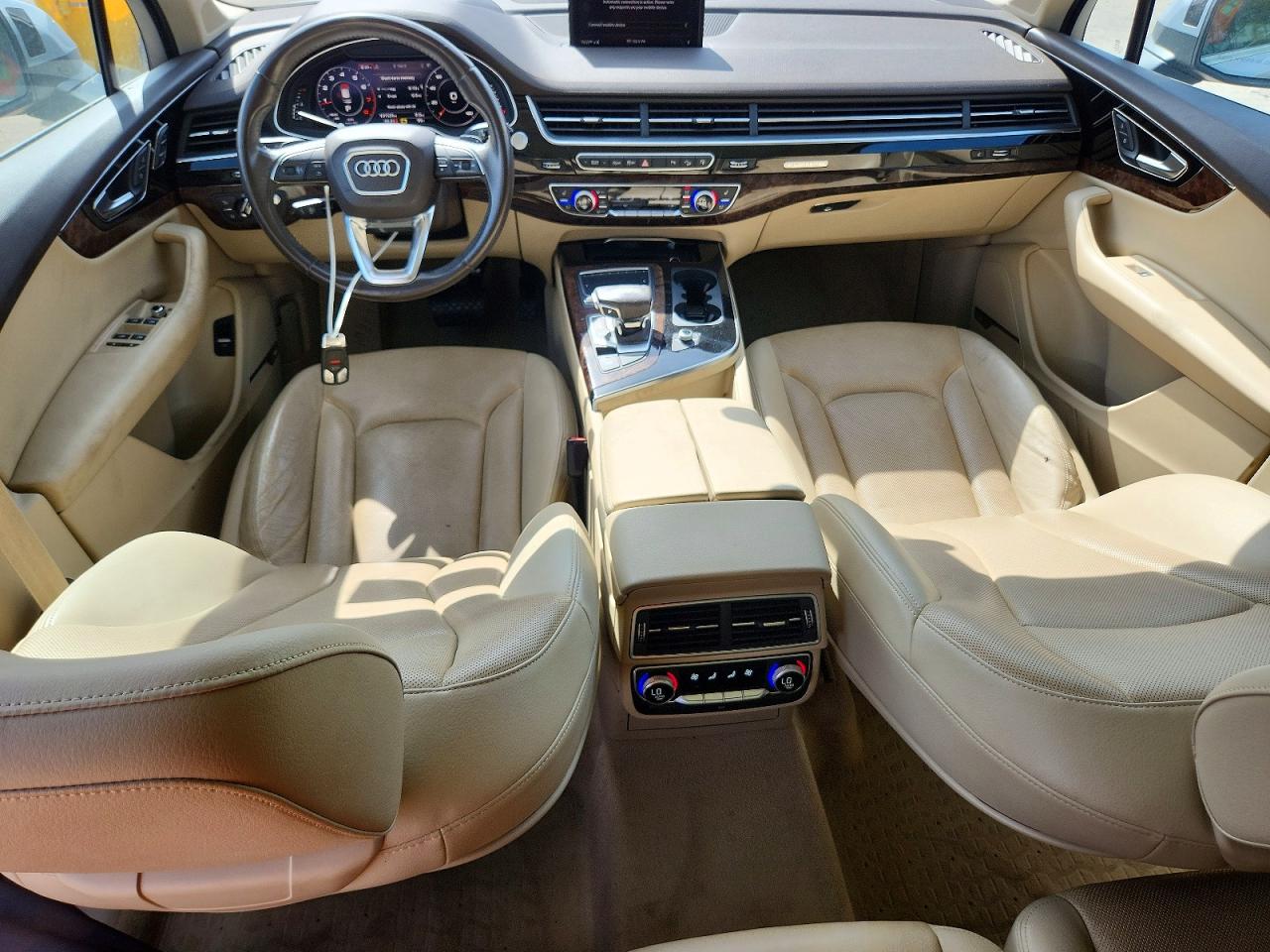 2017 AUDI Q7 quattro Prestige