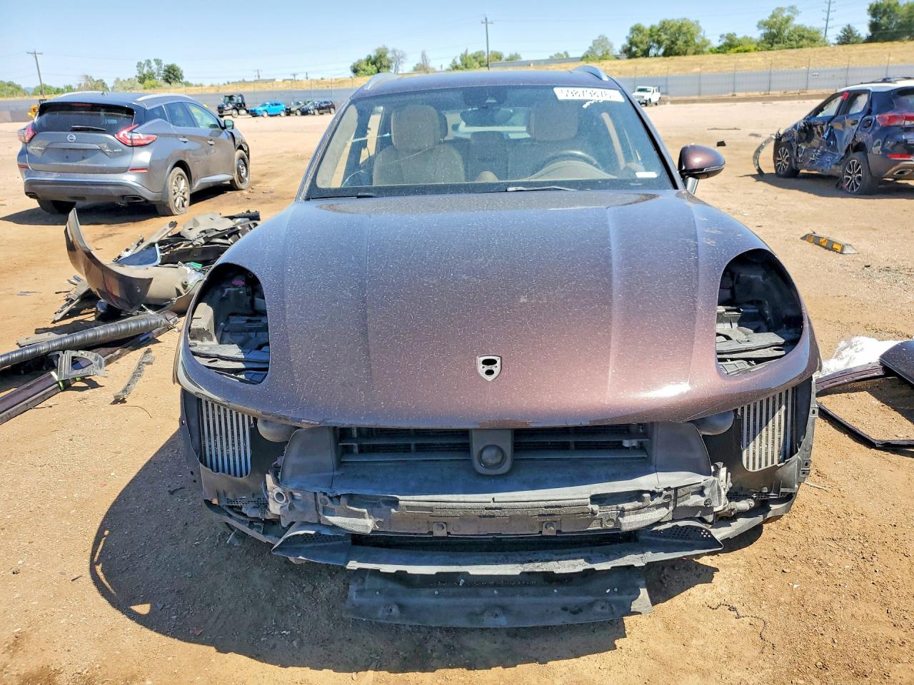 2016 PORSCHE MACAN