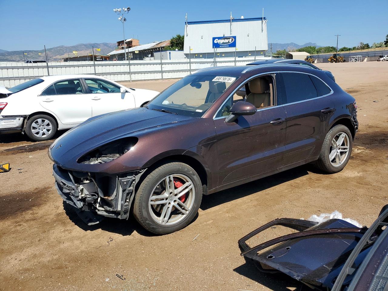 2016 PORSCHE MACAN