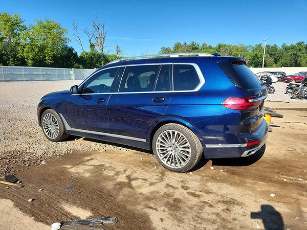 2022 BMW X7 xDrive40i