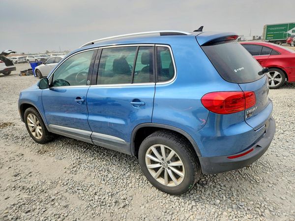 2017 VOLKSWAGEN TIGUAN Wolfsburg 4Motion