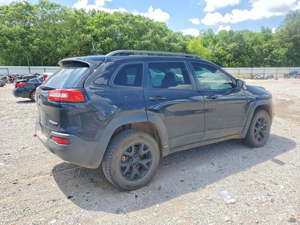 2016 JEEP CHEROKEE TRAILHAWK 4X4