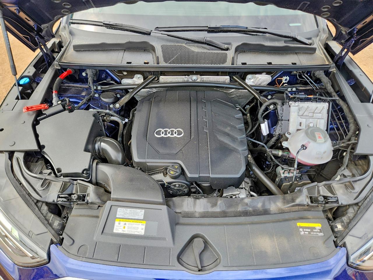 2022 AUDI Q5 S Line quattro Premium