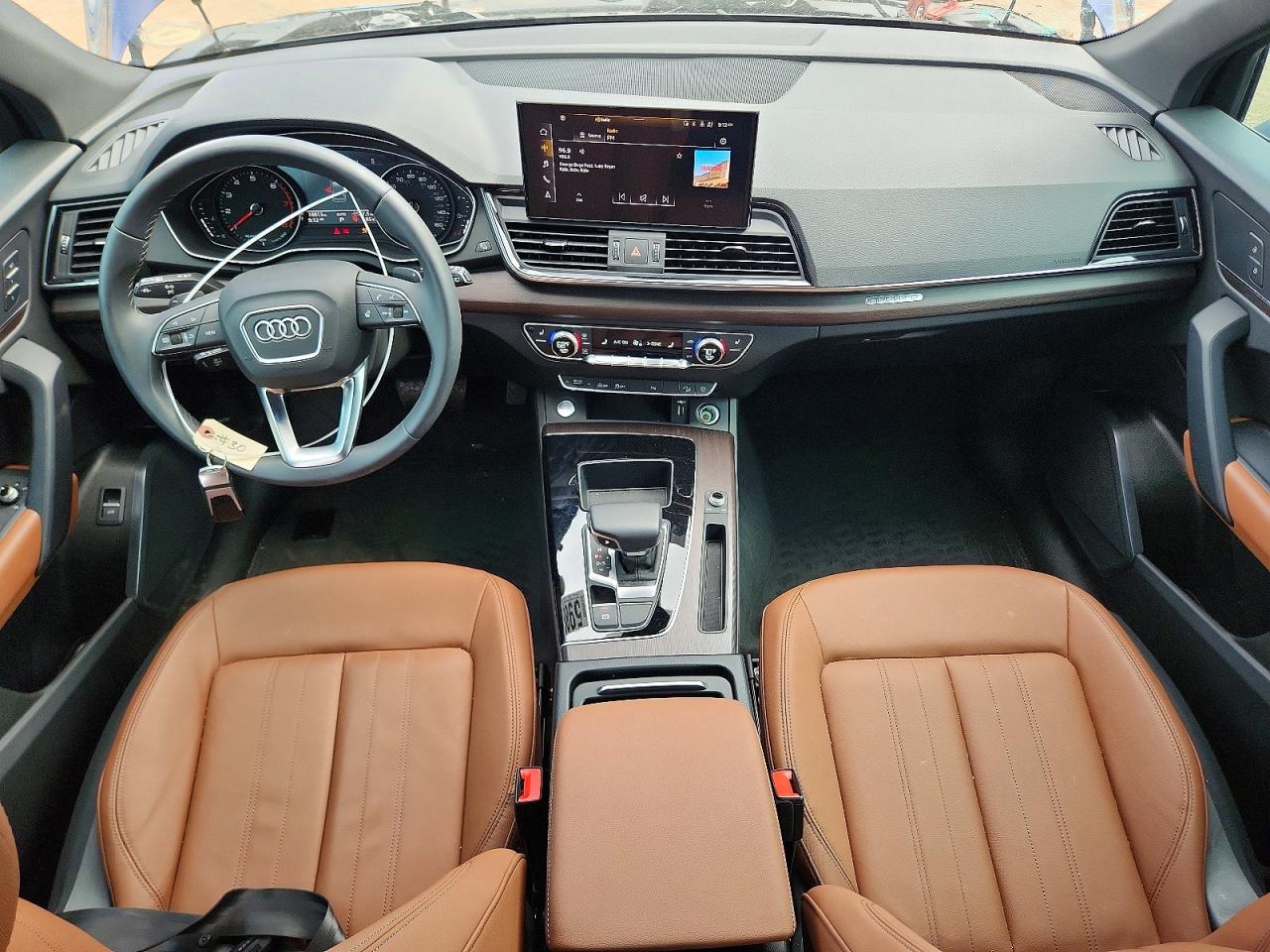 2022 AUDI Q5 S Line quattro Premium