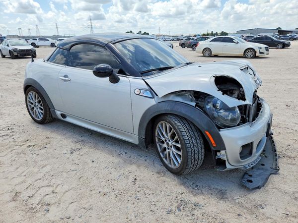 2013 MINI COOPER COUPE