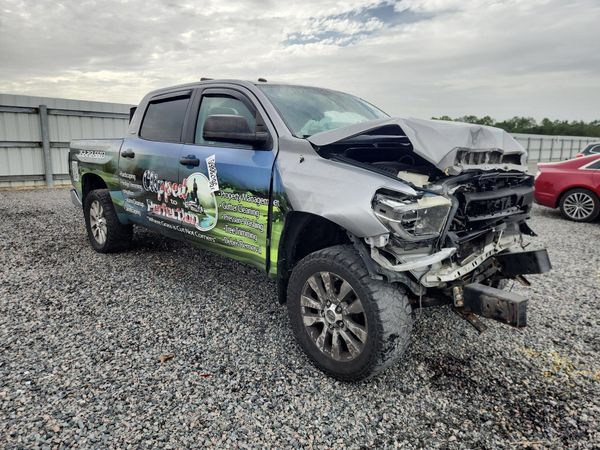 2016 TOYOTA TUNDRA