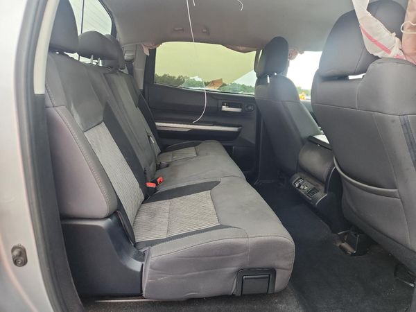 2016 TOYOTA TUNDRA