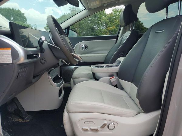 2026 HYUNDAI IONIQ 9