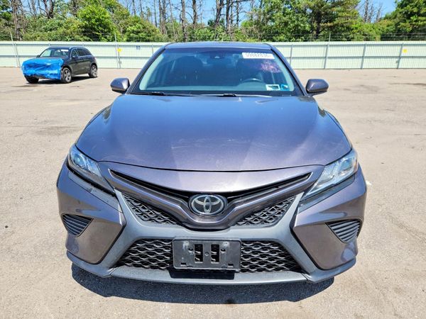 2020 TOYOTA CAMRY