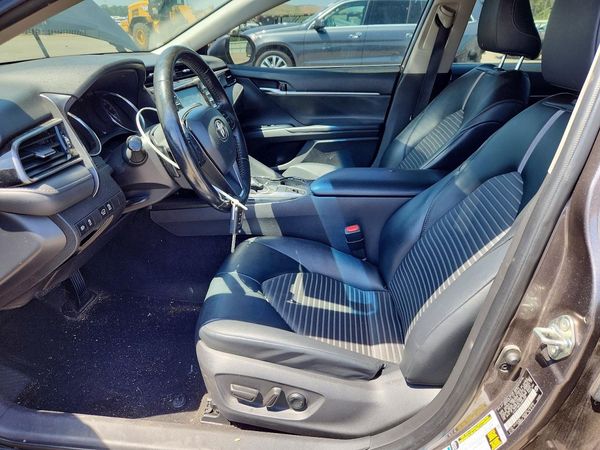 2020 TOYOTA CAMRY