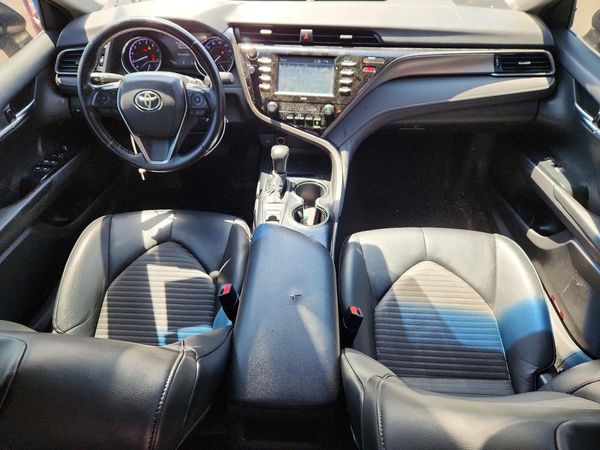 2020 TOYOTA CAMRY