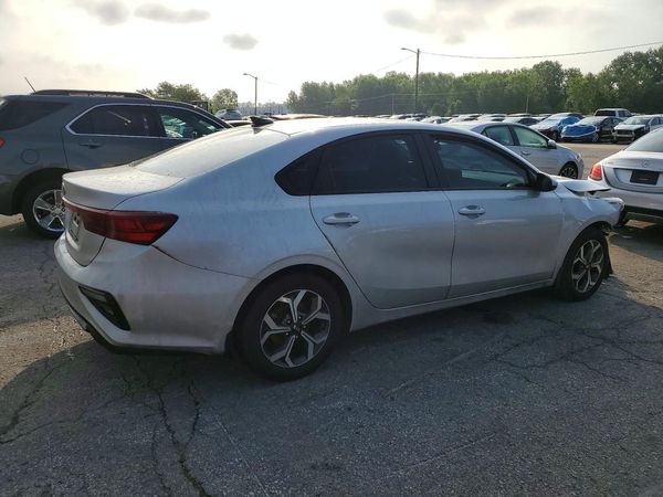2021 KIA FORTE FE, LXS