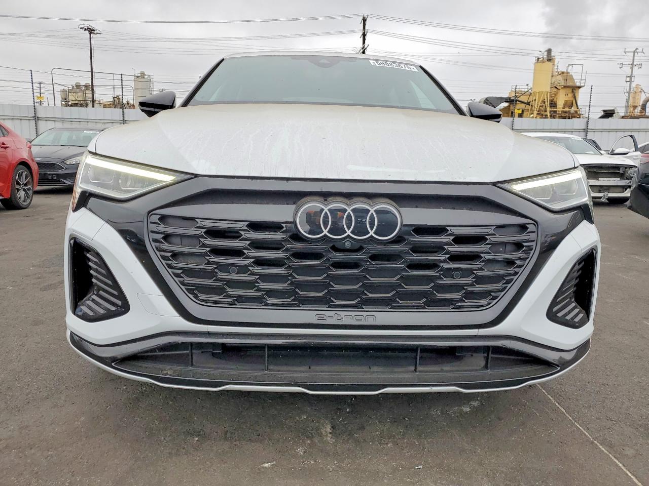 2024 AUDI SQ8 E-TRON quattro Premium Plus