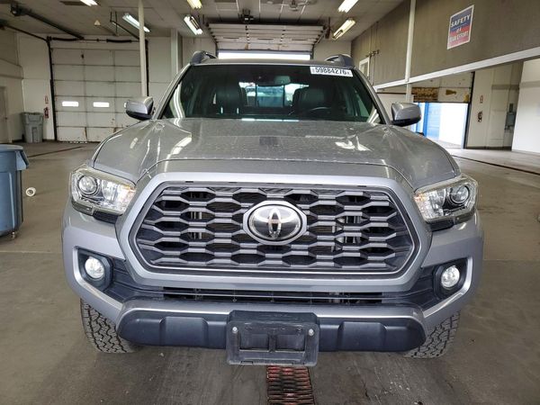 2020 TOYOTA TACOMA SR5