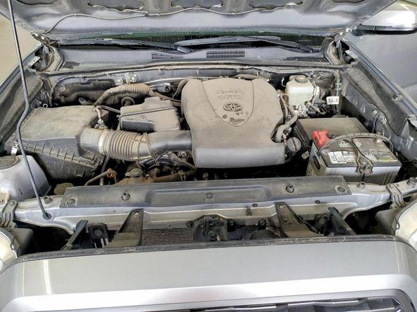 2020 TOYOTA TACOMA SR5