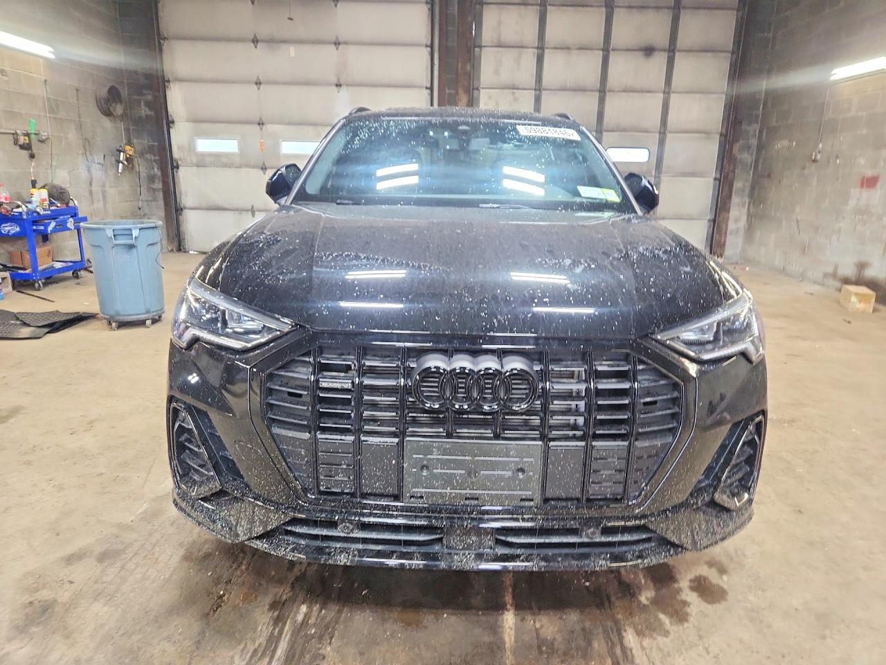 2025 AUDI Q3 S Line quattro Premium