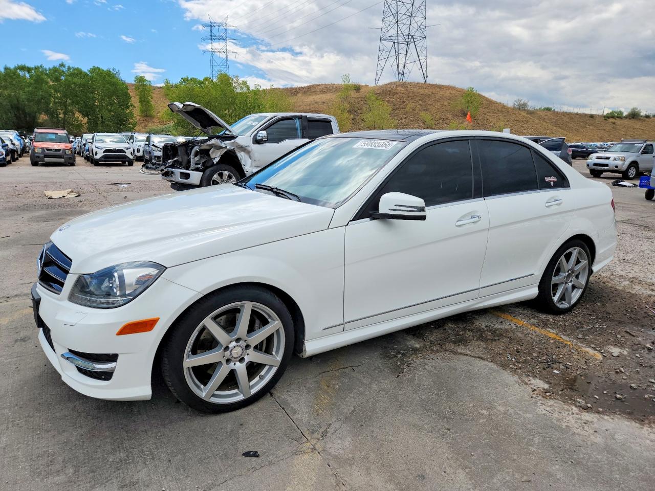 2013 MERCEDES-BENZ C C300