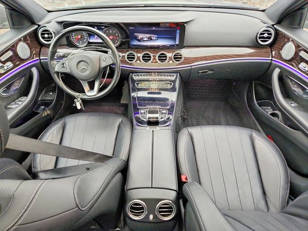 2018 MERCEDES-BENZ E E300-4M
