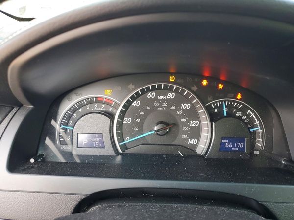 2015 TOYOTA CAMRY