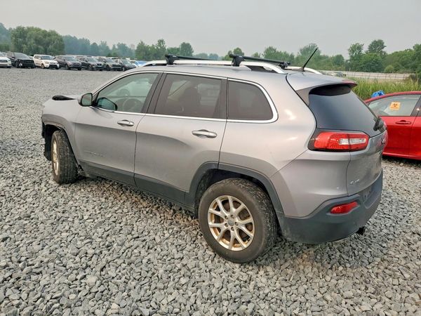 2015 JEEP CHEROKEE LATITUDE 4X4