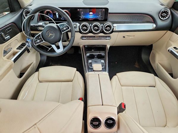 2020 MERCEDES-BENZ GLB GLB250