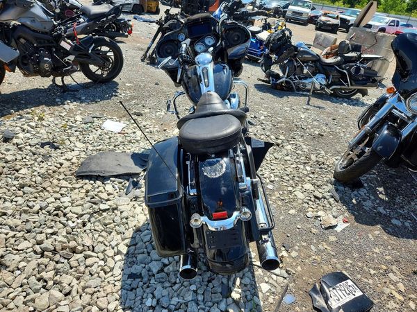 2021 HARLEY-DAVIDSON FL