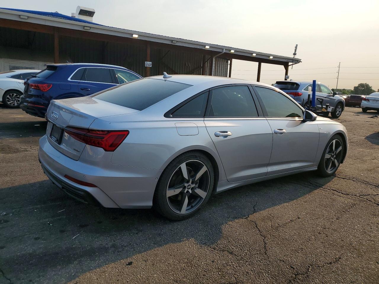 2021 AUDI A6 quattro Premium Plus