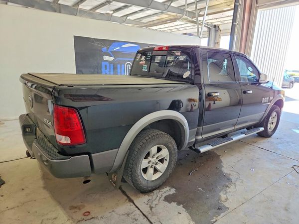 2013 RAM 1500 SLT