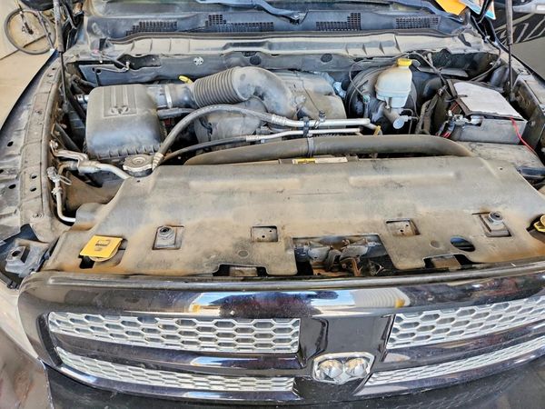 2013 RAM 1500 SLT