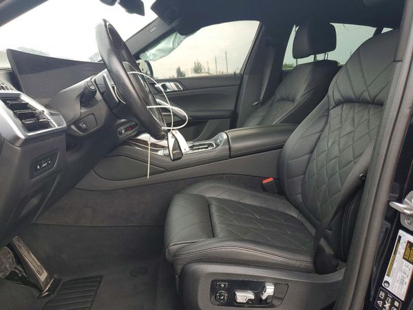 2024 BMW X6 xDrive40i