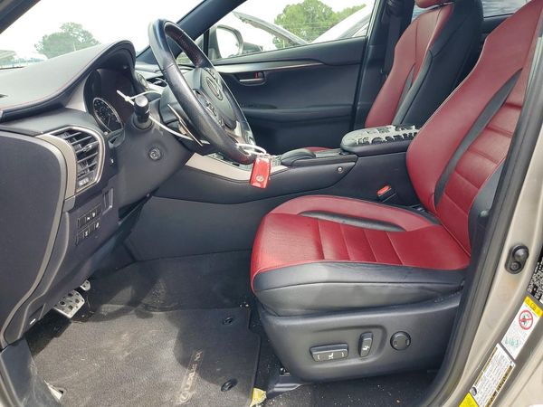 2015 LEXUS NX 200t Luxury