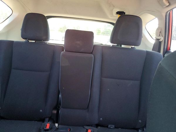 2016 TOYOTA RAV4 LE (X Grade)