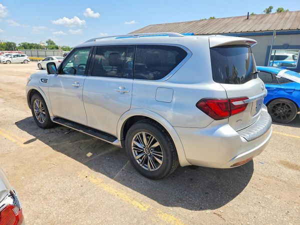 2022 INFINITI QX80