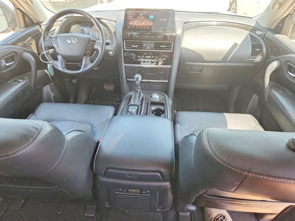 2022 INFINITI QX80