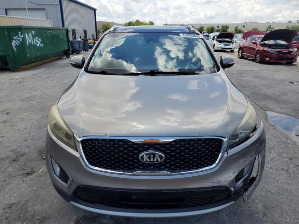 2017 KIA SORENTO