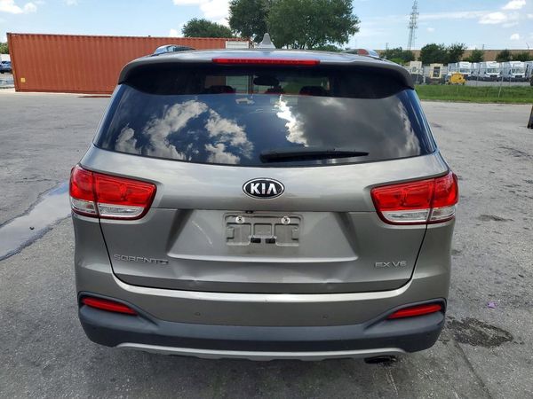 2017 KIA SORENTO