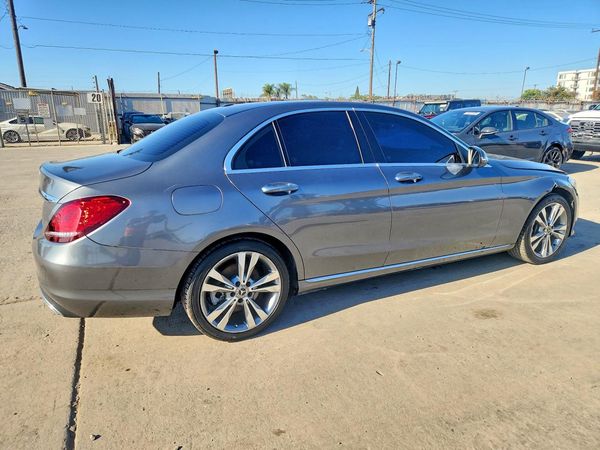 2019 MERCEDES-BENZ C C300