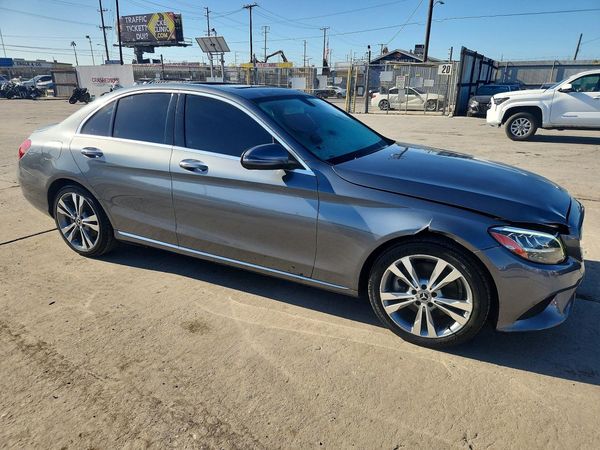 2019 MERCEDES-BENZ C C300