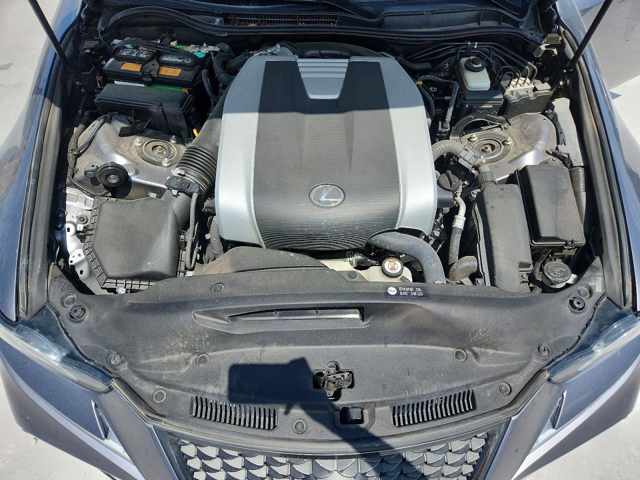 2018 LEXUS IS 300