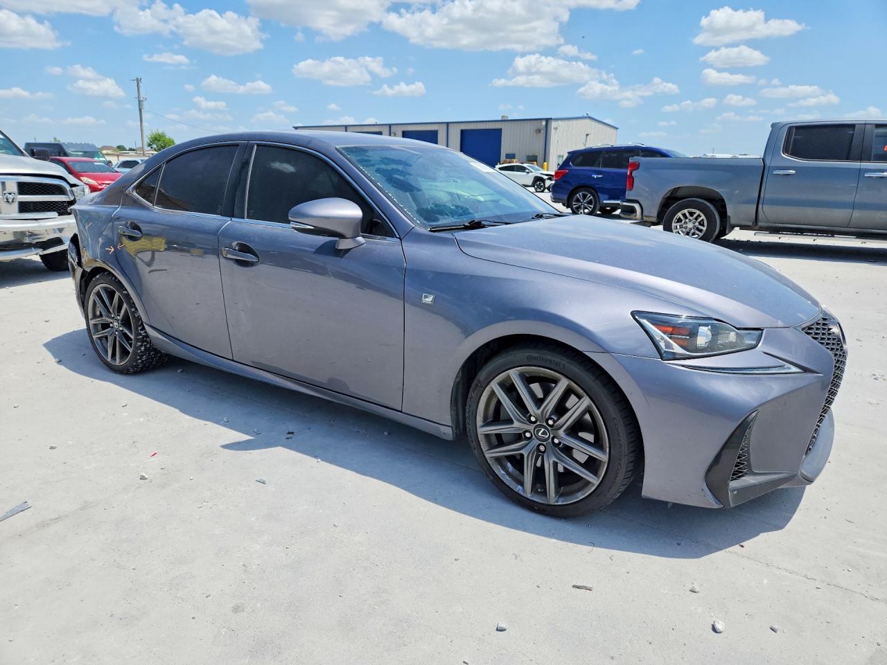 2018 LEXUS IS 300