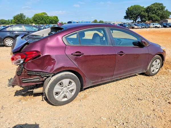 2018 KIA FORTE LX Base