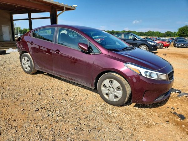 2018 KIA FORTE LX Base